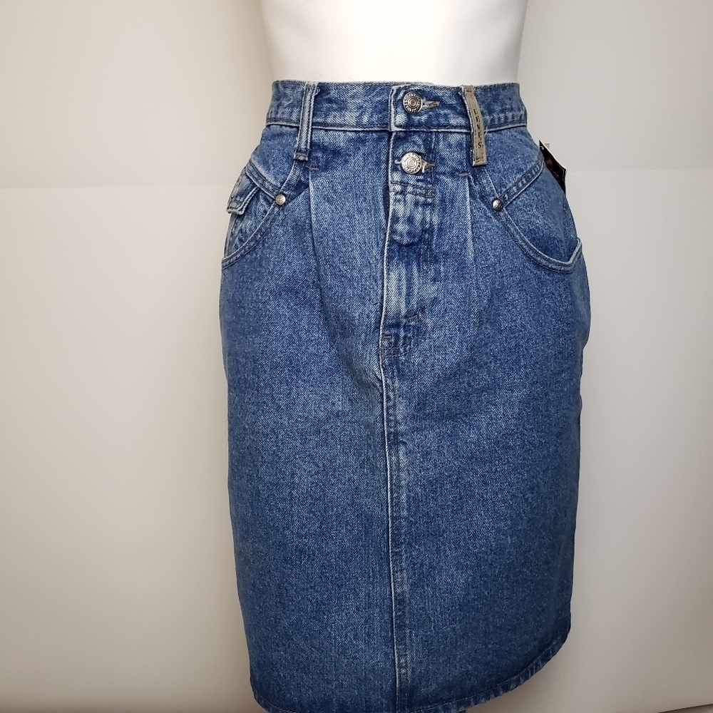 Vintage levis jean skirt - Picture 3 of 16